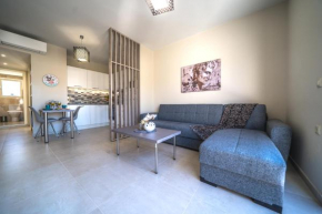 Alma City Center Apartment 4